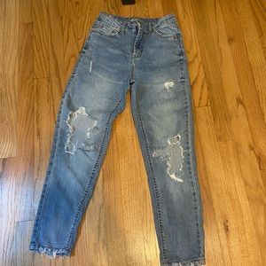 Wild Fable High Rise Mom Jeans Size 2